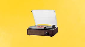 Une platine vinyle à moins de 50 euros ? Vous ne rêvez pas, Amazon l'a fait !