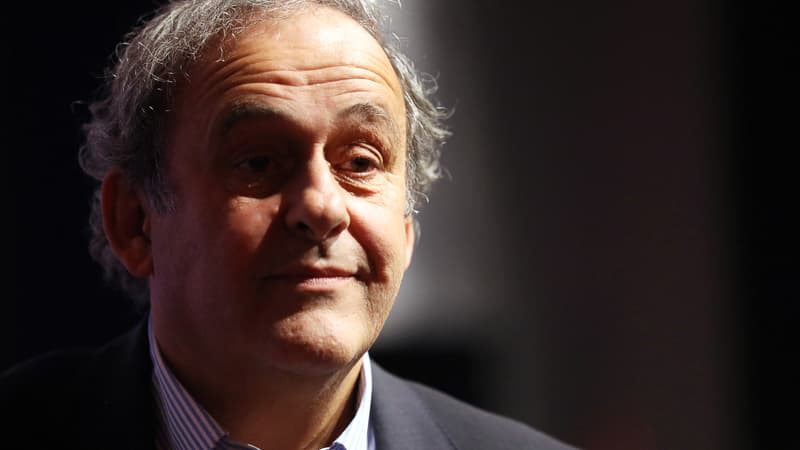 "Enlever un joueur et jouer à 10": la proposition de Platini pour révolutionner le football