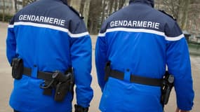 Des officiers de gendarmerie - Image d'illustration 