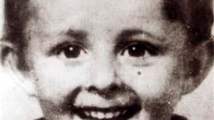 Les premiers résultats des expertises génétiques ordonnées pour résoudre le mystère de l'assassinat du petit Grégory Villemin en 1984 dans les Vosges n'ont pas donné de résultats, selon une source proche de l'enquête. L'enquête a été relancée en octobre a