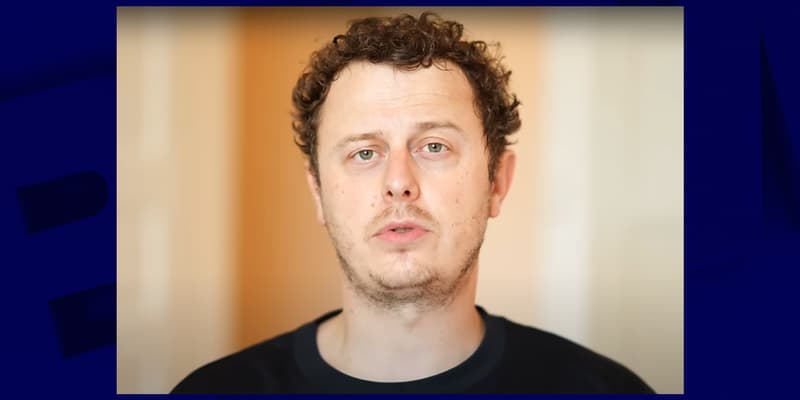 Norman Thavaud dans sa vidéo mise en ligne sur YouTube le samedi 10 août 2024.