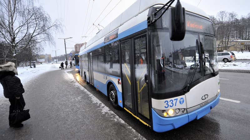 Les passagers voyagent désormais gratuitement à bord des bus circulant en Estonie. (image d'illustration)