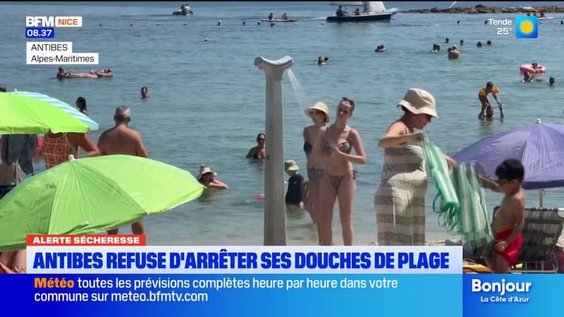 La ville d'Antibes refuse d'arrêter ses douches de plage malgré l'alerte sécheresse