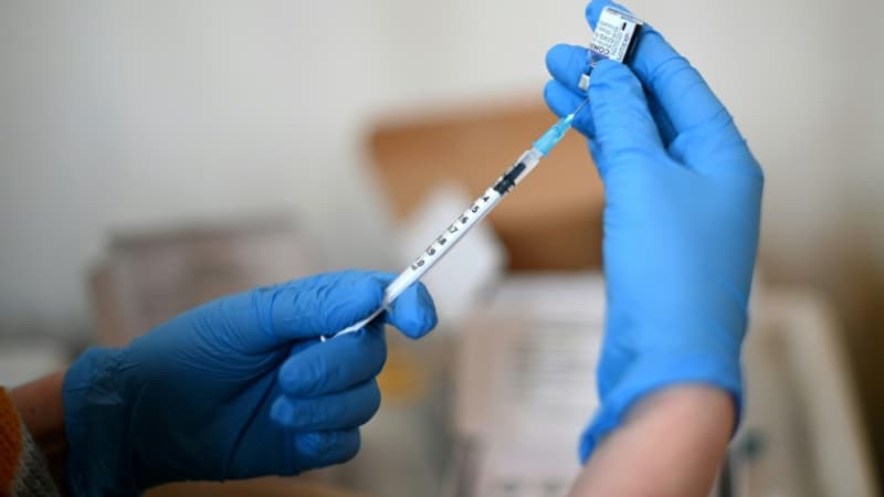 les États-Unis achètent 105 millions de doses de vaccin Pfizer pour l'automne