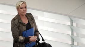 Marine Le Pen doit comparaître devant le tribunal correctionnel de Lyon ce mardi.