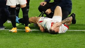 Lucas Ocampos au sol lors du match Séville-Getafe, le 6 février 2021