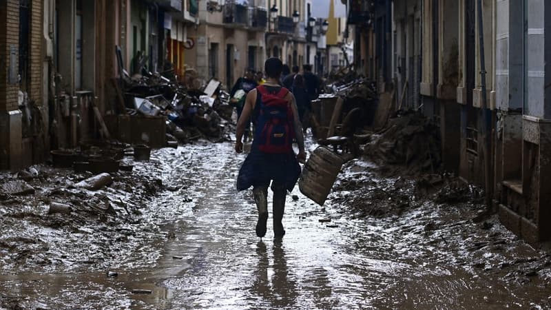 DIRECT. Inondations en Espagne: de nouvelles pluies diluviennes en Catalogne, le bilan humain risque de s'alourdir à Valence