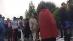 Une queue interminable à la préfecture des Hauts-de-Seine - Témoins BFMTV