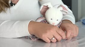 Angélique a perdu l'enfant qu'elle portait sur le chemin de la maternité après avoir été percuté par un véhicule à contre sens.