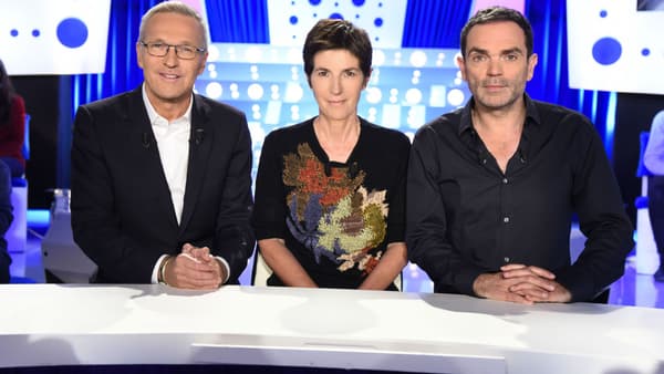Laurent Ruquier, Christine Angot et Yann Moix sur le plateau de l'émission "On n'est pas couché" 