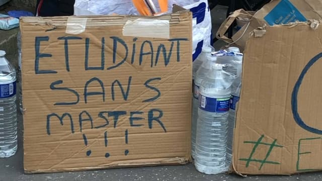 Lyon: une des deux étudiantes en grève de la faim, hospitalisée