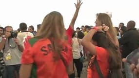 Football / Les supporters brésiliens dépités après la 1ère période de Brésil - Pays-Bas  - 12/07