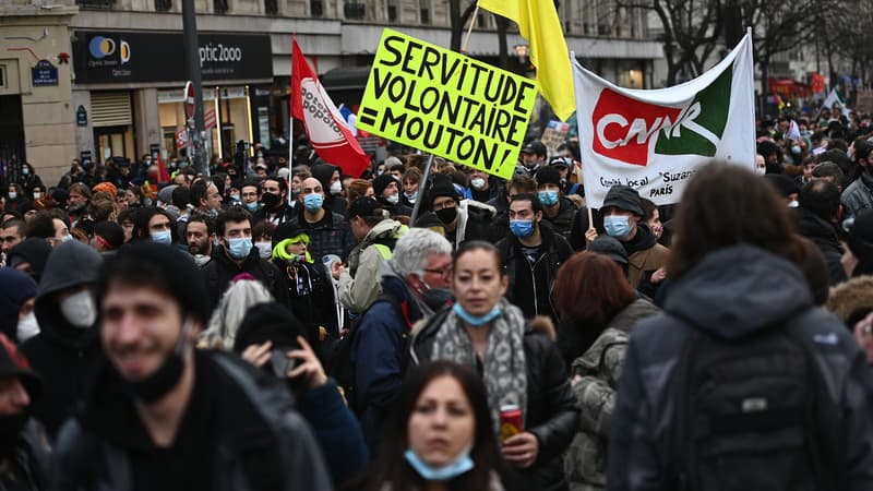 Manifestation contre la loi "Sécurité globale" à Paris, le 30 janvier 2021