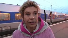 Frigide Barjot, mercredi, sur un quai de la gare de Nantes (Loire-Atlantique).