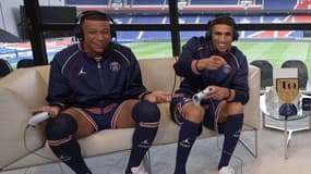 Kylian Mbappé, Achraf Hakimi, Gotaga et Doigby, au Parc des Princes (Paris) le 23 février 2022