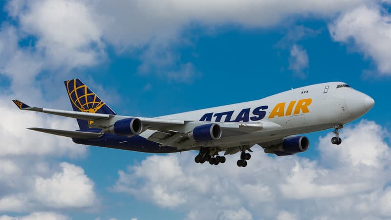 Atterrissage en urgence à Miami d'un Boeing 747 cargo après une panne moteur