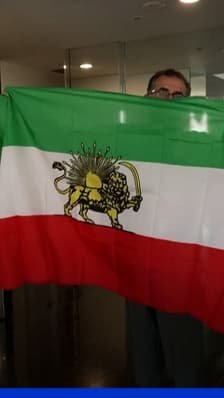L’Iran demande à la Fifa d’interdire dans les stades ce drapeau devenu un symbole d’opposition