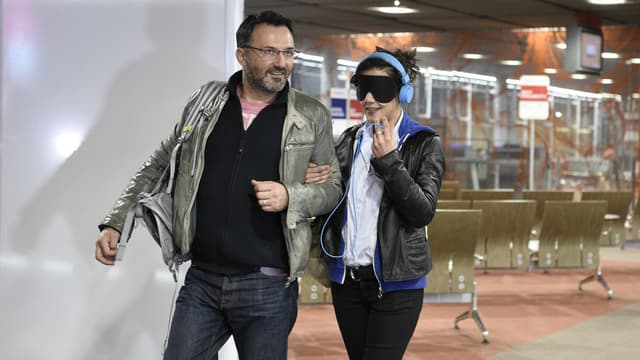 Mélanie Doutey et Frédéric Lopez dans "Rendez-vous en terre inconnue"