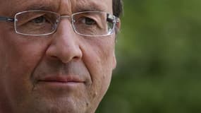 François Hollande s'envole lundi pour l'Assemblée générale de l'Onu à New York, où l'attend un marathon diplomatique de près de 48 heures centré notamment sur les dossiers syrien et malien. /Photo prise le 20 septembre 2012/REUTERS/Philippe Wojazer