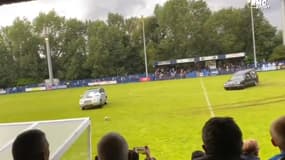 Un corbillard provoque l'arrêt d'un match