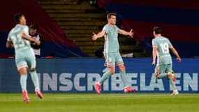 Alexander Sorloth fête son égalisation lors de Barça-Atlético de Madrid (4-4, Coupe du Roi), le 25 février 2025