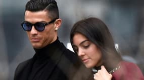 La superstar portugaise de Manchester United Cristiano Ronaldo et sa compagne, la mannequin espagnole d'origine argentine Georgina Rodriguez, le 22 janvier 2019 à Madrid