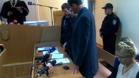 Ioulia Timochenko a été condamnée lundi à Kiev à sept ans de prison. L'ancien Premier ministre d'Ukraine a été reconnue coupable d'abus de pouvoir pour avoir ordonné en 2009 la conclusion d'un accord gazier avec la Russie, désormais jugé contraire aux int