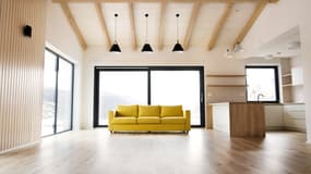 Si votre logement est inoccupé ou loué à un tiers, il est important de souscrire à une assurance de propriétaire non-occupant. 