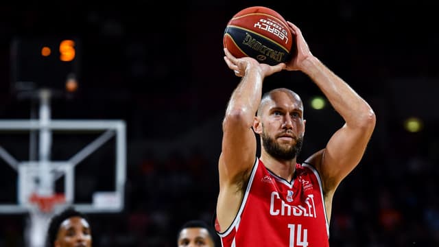 Kim Tillie - Basket