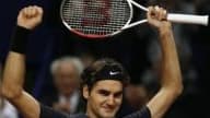 Roger Federer a remporté son cinquième US Open d'affilée en battant Andy Murray 6-2, 7-5, 6-2
