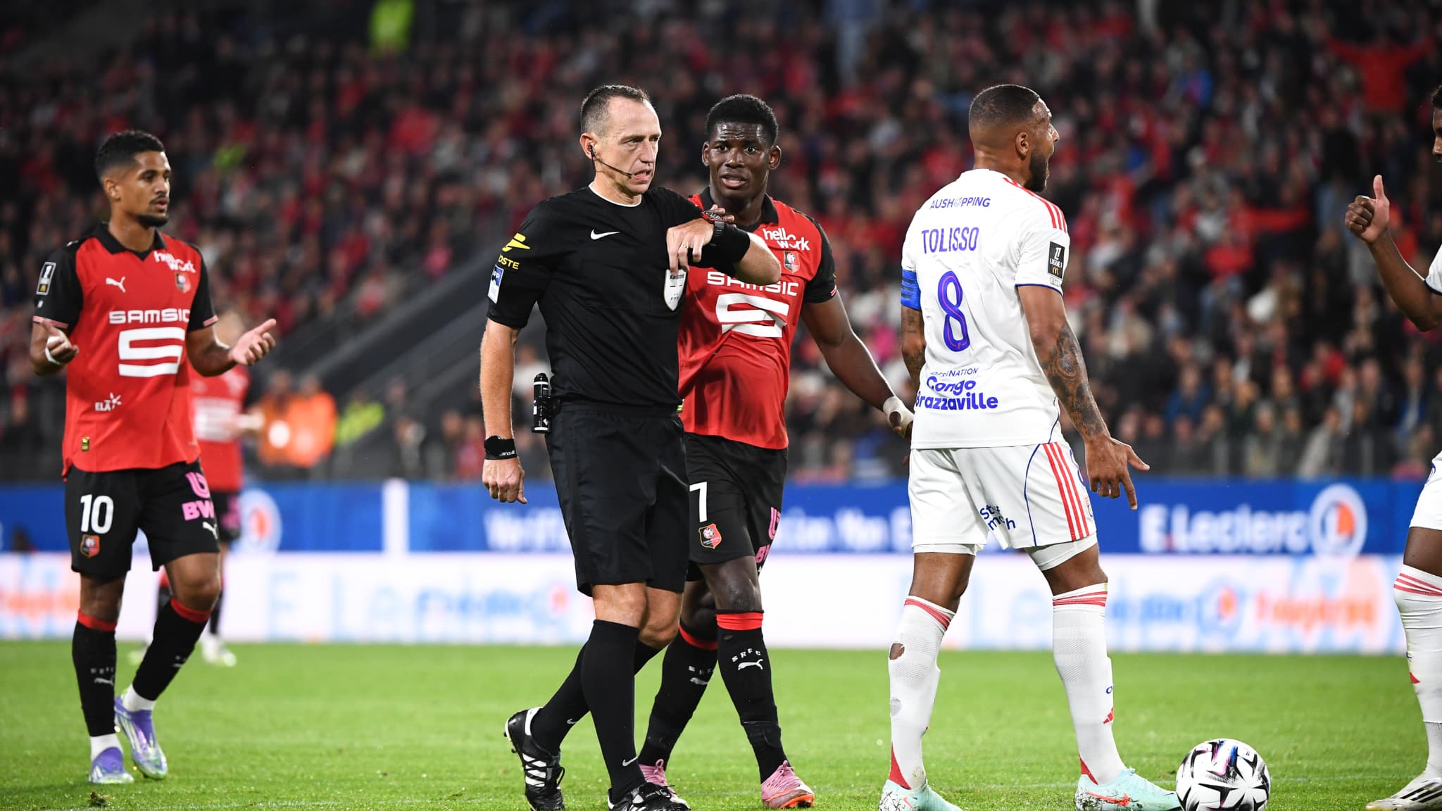 QUELLES SOLUTIONS APRÈS LE FIASCO DU VAR LORS DE RENNES-OL? LES PROPOSITIONS DE L’AFTER SUR L’ARBITRAGE