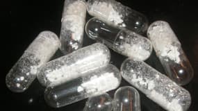 Des capsules d'Aquarust, un dérivé du LSD