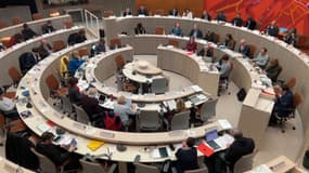 Le conseil municipal de Strasbourg (Bas-Rhin), réuni le lundi 17 mars 2025.
