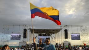 Le 26 septembre 2016, les Farc assistent à l'accord de paix historique en Colombie.
