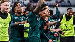 La joie des Lensois après leur victoire à Marseille, le 08/03/2025