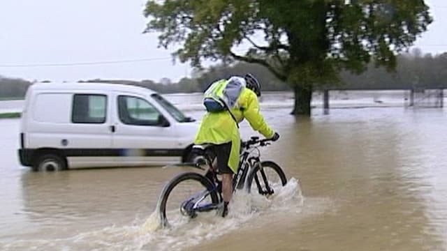 Inondation à Fontaines en Saône-et-Loire, mardi.