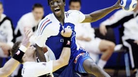 En lice pour une quatrième couronne mondiale, la France de Luc Abalo vise aussi l'organisation du Mondial 2015. Pas gagné...