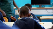 Des élèves d'une école de Mamoudzou, à Mayotte, le 18 août 2025.