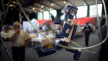 D'ici 2013, les tâches des jeunes avocats seront aussi bien réalisées par des robots.