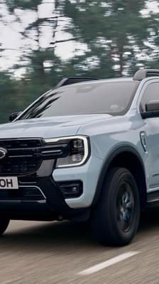  On a testé le premier pick-up Ford hybride rechargeable 
