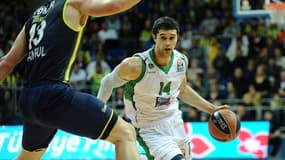 Trenton Meacham, le meneur de Nanterre