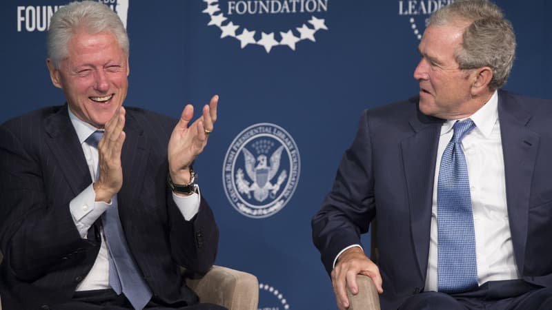 Bill Clinton et George W. Bush le 8 septembre 2014  à Washington.