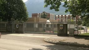 A Grenoble, un groupe de CRS agressé par une quarantaine de jeunes