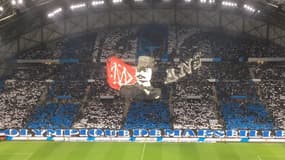 Le tifo gigantesque au Vélodrome