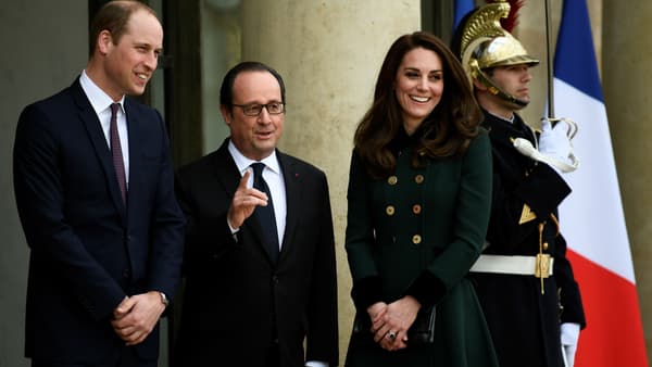 Le prince William et Kate Middleton accueillis à l'Elysée par François Hollande, le 17 mars 2017