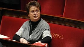 Christine Boutin a annoncé qu'elle renonçait à la rémunération de 9.500 euros par mois dont elle bénéficie pour une mission confiée par l'Elysée sur les conséquences sociales de la mondialisation. L'ancienne ministre du Logement a précisé sur France 2 qu'