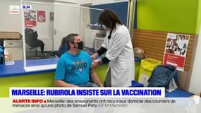 Marseille: la première adjointe Michèle Rubirola a participé à une opération de vaccination dans le quartier Saint-Louis
