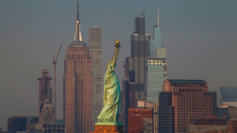 Jusqu'à 24% de touristes en moins et 15,7 milliards de dollars de dépenses perdues: contrairement à ce que dit Trump, le plus puissant lobby mondial du secteur est très pessimiste pour le tourisme aux Etats-Unis