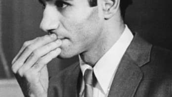 Sirhan Sirhan, à l'âge de 24 ans, condamné pour l'assassinat de Robert F Kennedy Sirhan Sirhan, à l'âge de 24 ans, condamné pour l'assassinat de Robert F Kennedy