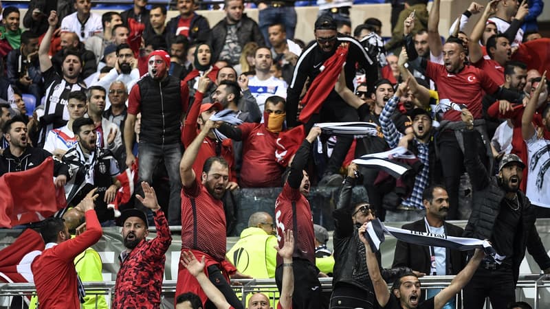 Des supporters de Besiktas